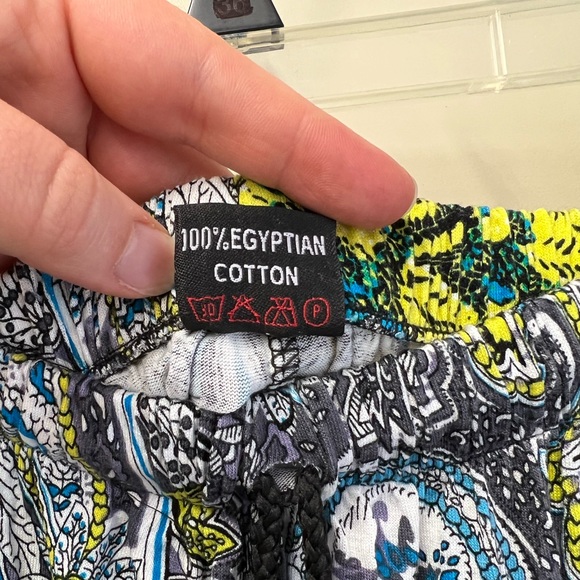 Women’s pattern Harem Pants - Picture 5 of 7